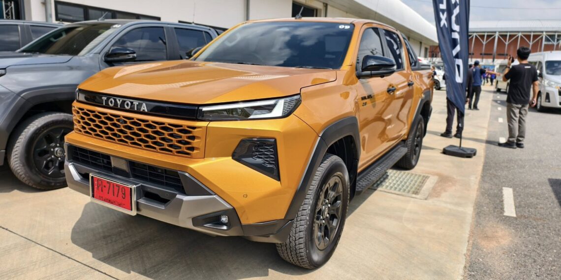 new toyota hilux jpg.14284.jpeg