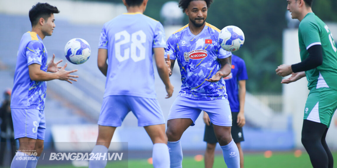 niem tin cua hlv kim sang sik vao nguyen xuan son.jpg