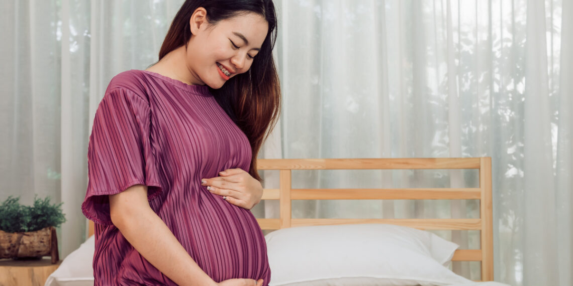 portrait young adult asian pre 5020 9748 1763130199.jpg