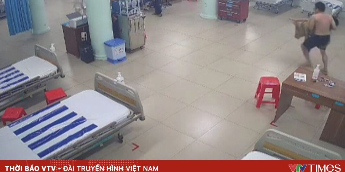 Sốc điện cứu bé ngưng tim sau khi bị điện giật tại nhà tre bi dien giat 99139075080674429422341 02581136291370251722042.jpg