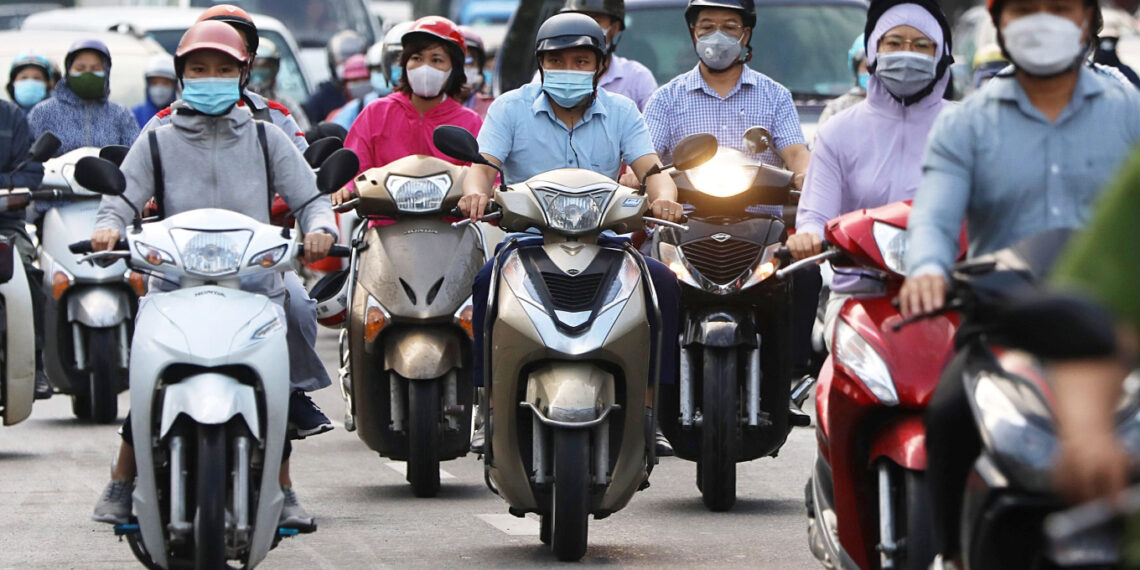 Hà Nội cấm xe máy xăng trong vành đai 1 theo khung giờ từ 1/7/2026 xe may 01 jpg.14750.jpeg