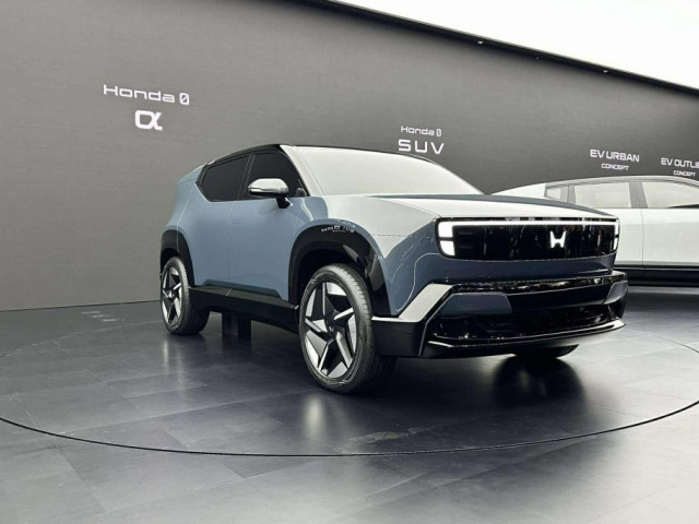 Thiết kế lạ mắt, đậm chất tương lai xehay honda xe dien 301025 10.jpg