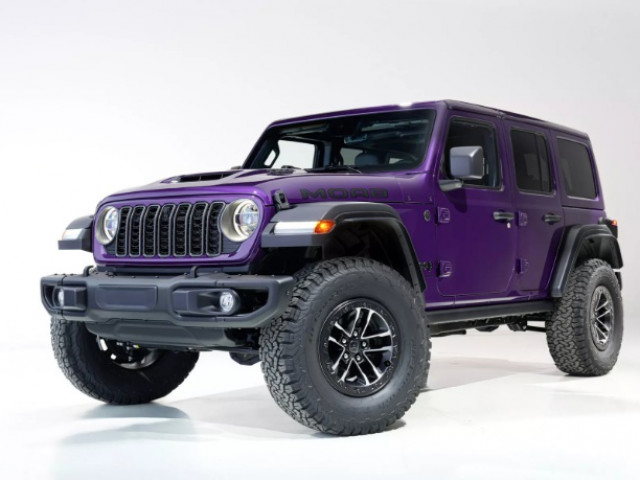 Jeep "hồi sinh" động cơ V8 trên Wrangler 2026 bằng bản Moab 392 giá mềm xehay jeep v8 131125 1.jpg