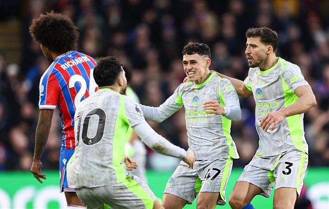 1765852292 pep guardiola thua nhan man city chua dat phong do tot nhat.jpg