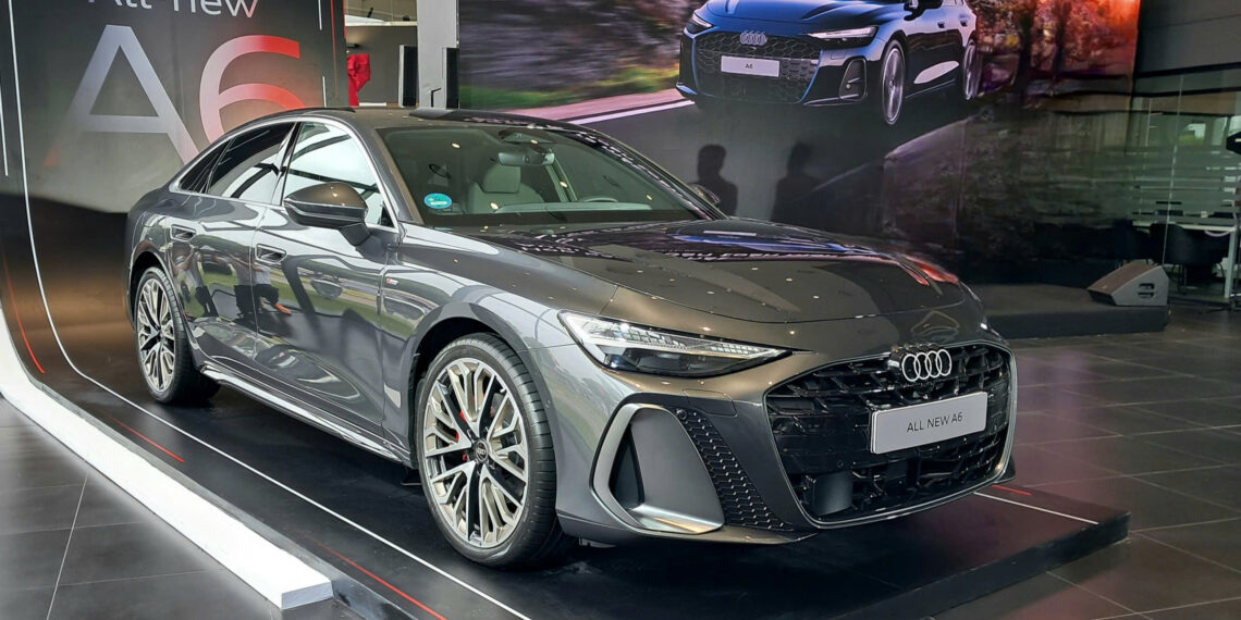 Tung ra Audi A6 “giá rẻ bất ngờ” từ 2,799 tỷ, Audi Việt Nam tiếp tục kỳ vọng vào mảng sedan hạng sang 1961764832015 add ra mat audi a6 all new tai vn 122025.jpg