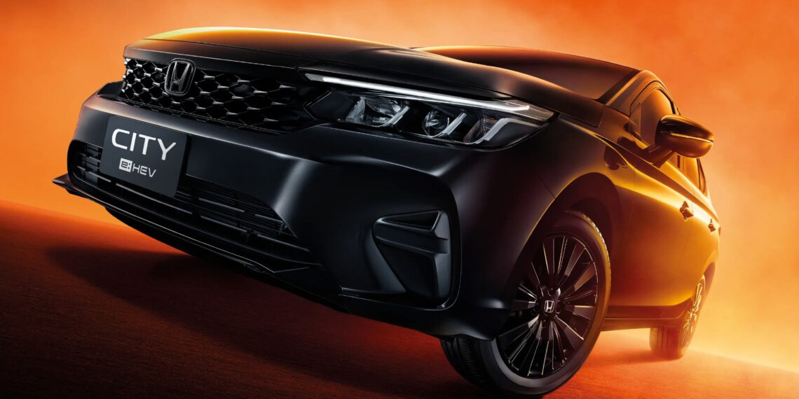 Honda City e:HEV có thêm bản đặc biệt The Black Outshine, giá quy đổi từ 605 triệu đồng 2025 honda city hybrid the black outshine thailand 2 jpg.14975.jpeg