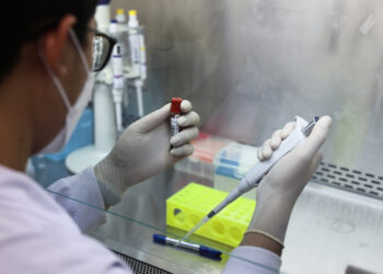 Thêm 5.000 ca HIV mỗi năm, TP HCM tập trung dự phòng nhóm tình dục đồng giới nam 233a1776 1764400975 4131 1764401043.jpg