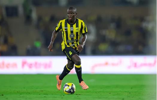 Man City muốn gây sốc với N'Golo Kante 3 2912101023.png