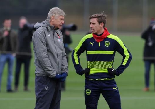 Nacho Monreal ngạc nhiên vì 3 cái tên chưa thành công ở Arsenal 3 2912170219.png