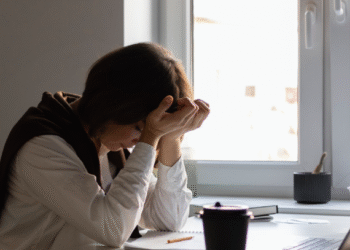 3 khong de tranh dot quy vao cuoi nam 2127.png