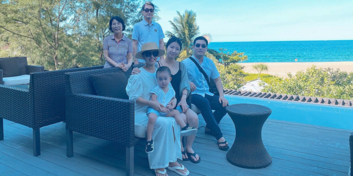 4 nam nang dau viet dua bo me chong han di hon 20 khu nghi dat do 76850.jpg