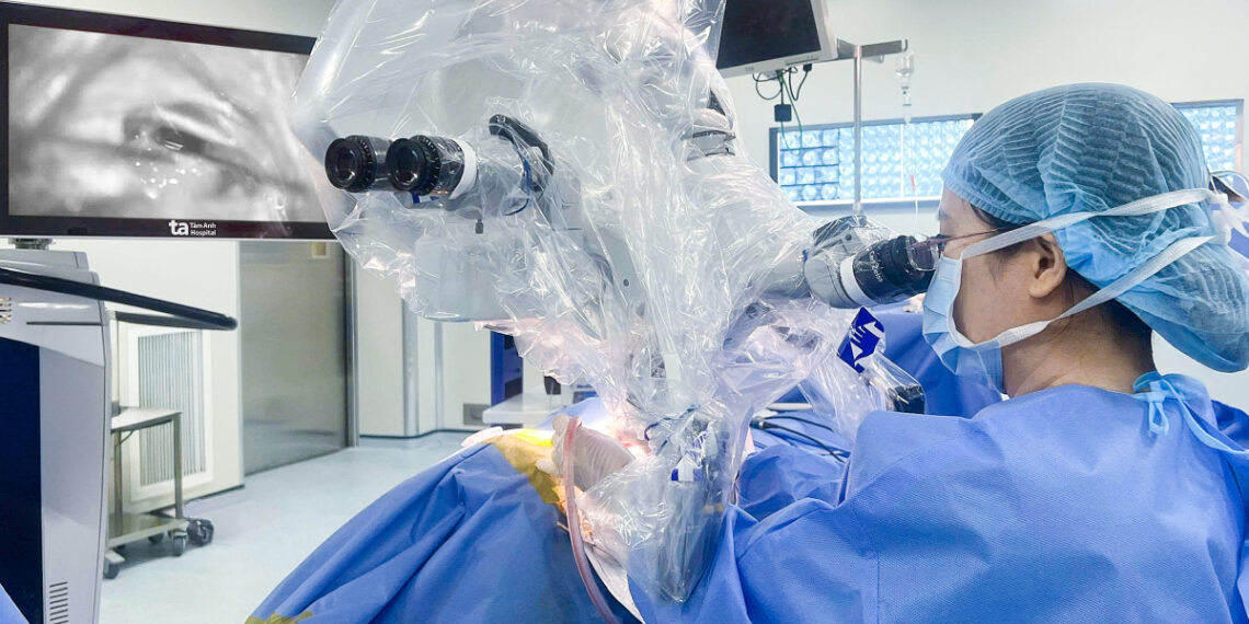 Vì sao viêm tai giữa gây giảm thính lực? a nh bs ha ng 1765772163 17657 8269 6227 1765773811.jpg