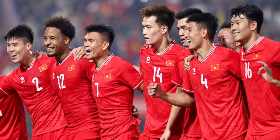 afc bao tin cuc vui voi tuyen viet nam 1444.jpg