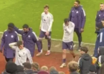 anh man hinh 2025 12 22 luc 53319 sa 2212053431.png