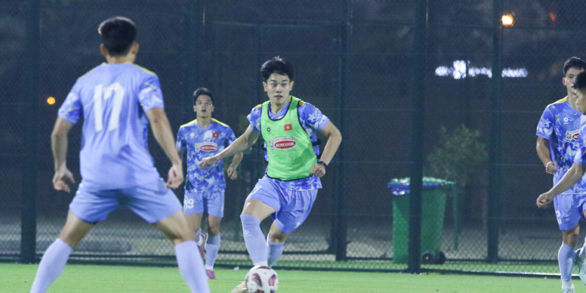 Đình Bắc: U23 Việt Nam quyết tâm đạt mục tiêu cao tại giải châu Á az4a7398 2812092432.jpg