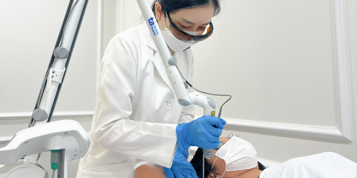 ba c si ba n laser 2 176498762 8595 6718 1764988895.png