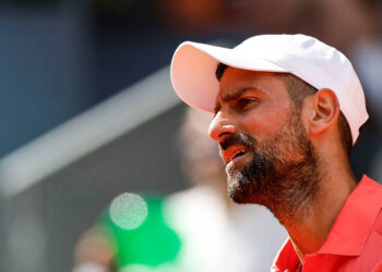 bao dong novak djokovic nole va thoi quen that bai 66305.jpg