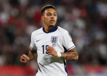 bellingham phai canh tranh khoc liet cho suat da chinh tai dt anh.png