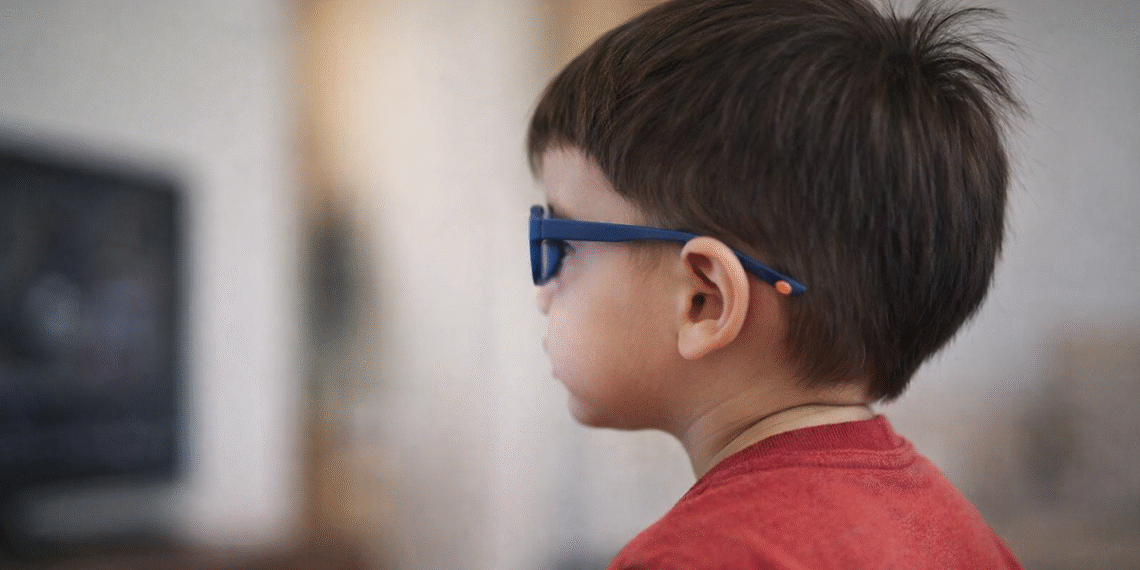 Loạn thị bẩm sinh có chữa khỏi không? betraideokinh 1766240342 17662 3309 6101 1766240375.png