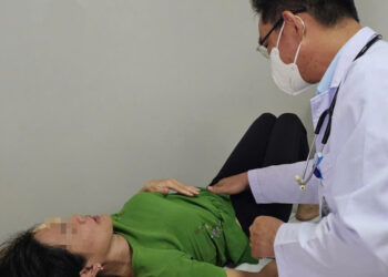 bo y te yeu cau khan truong dieu tra vu nghi ngo doc banh mi o tphcm 2085.jpg