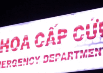 cap cuu be trai 13 tuoi nghi uong thuoc diet chuot lien tuc 4 ngay 196.png