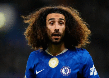 Chelsea đối mặt với tin dữ của Marc Cucurella chelsea doi mat voi tin du cua marc cucurella.png