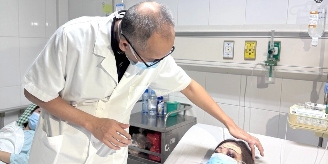 co gai o ha noi di cap cuu sau vai giay duoc nguoi quen tiem vao tran 81417.jpg