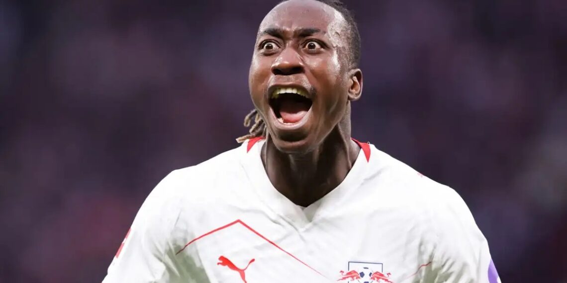 diem tin bong da toi 2512 mu chot phuong an b thay cho semenyo.jpg