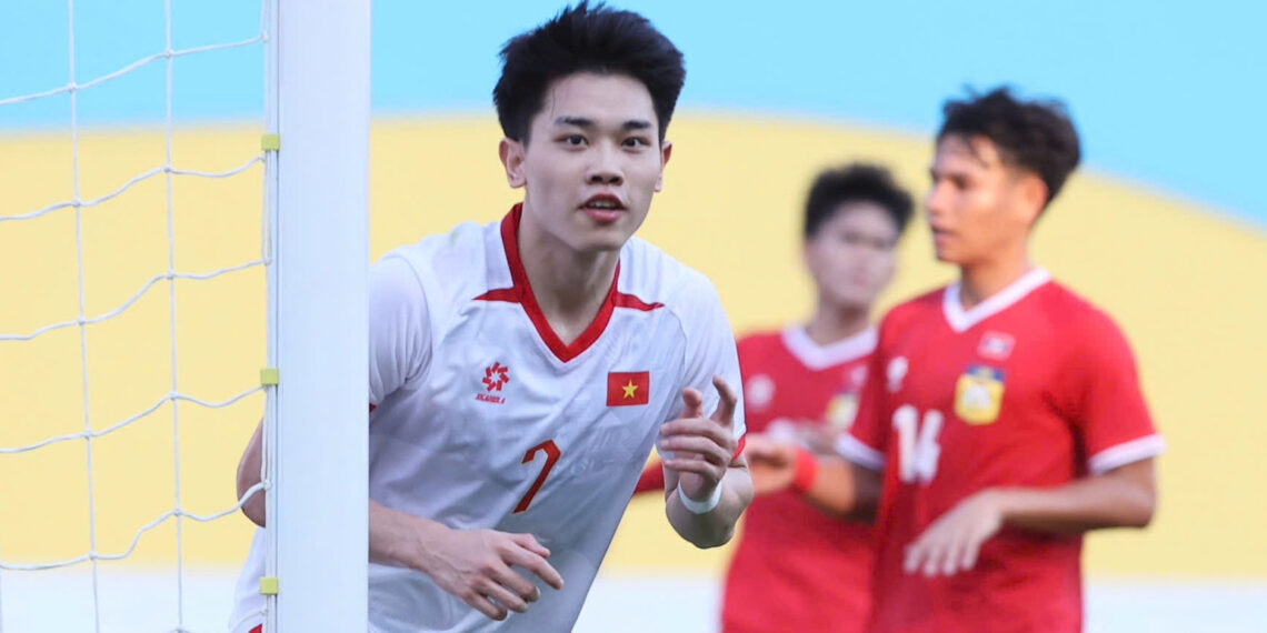 dinh bac u22 viet nam se khac o tran dau voi malaysia 3645.jpg