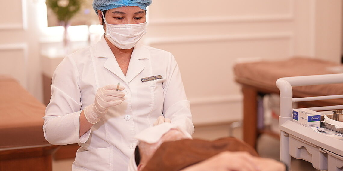 Tiêm meso bằng tay hay máy thì tốt hơn? dsc08447 jpg 1765638897 176563 3445 1843 1765665861.jpg