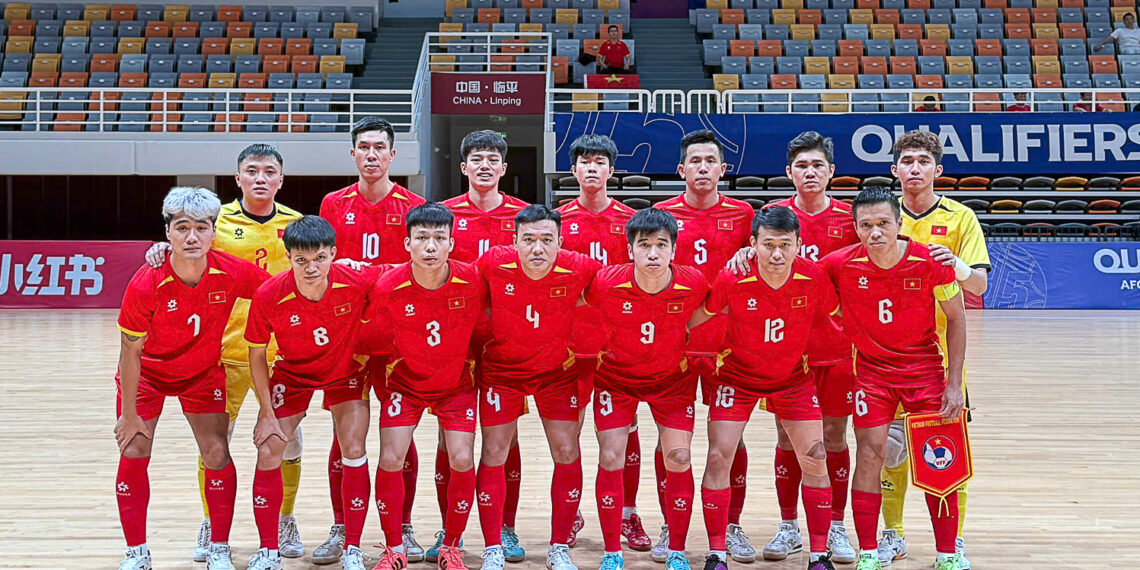 futsal viet nam tap trung huong den vong chung ket chau luc.jpg