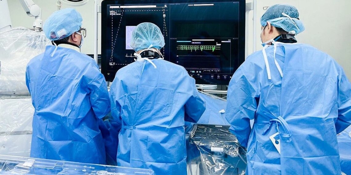 Chiếc máy nhỏ bằng viên thuốc con nhộng ngăn rối loạn nhịp tim image001 1765157654 1765157672 1154 1765157703.jpg