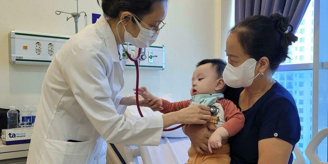 Khi nào trẻ mắc cúm A cần đi khám? image001 1765637316 1765637340 6811 5524 1765664426.jpg