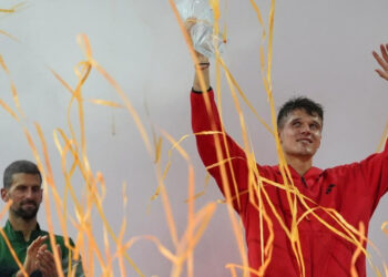 jakub mensik vo dich miami open viet su tu vien gach djokovic 9982.jpg