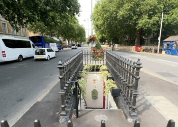 khach san xa xi chi co 2 phong duoi long dat tung la 161.jpg