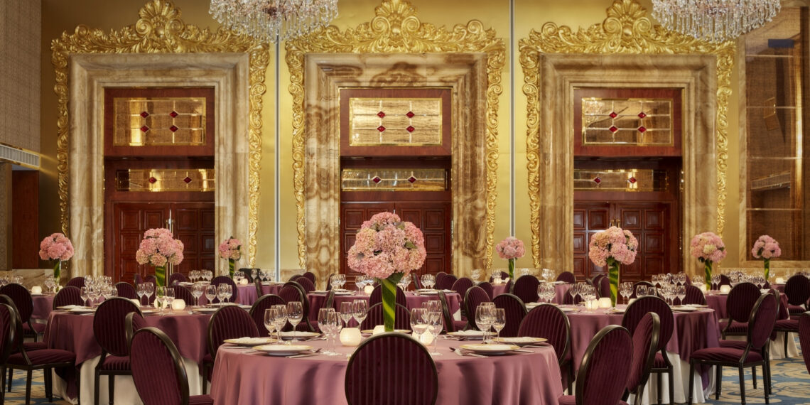 khong gian to chuc su kien va hoi nghi dang cap quoc te tai the reverie saigon 1872.jpg