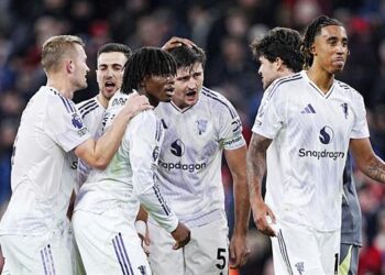 Man United chuẩn bị đá giao hữu ở Saudi Arabia man united 2010085341.jpg