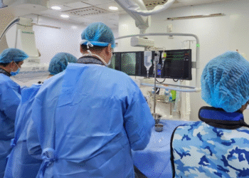 nguoi chong nga quy hon me sau cau noi nguoi anh khac lam 3348.png