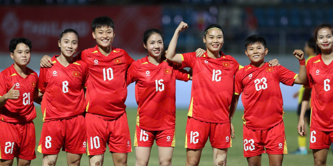 nhan dinh tuyen nu viet nam vs philippines thang lay ve ban ket 1393.jpg