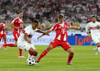 nhan dinh stuttgart vs bayern munich 21h30 ngay 612 cho mua ban thang.png