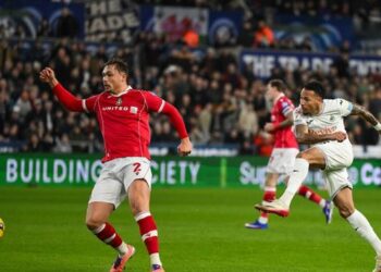 nhan dinh wrexham vs sheffield united 00h30 ngay 2712 tan cong cong hien.jpg