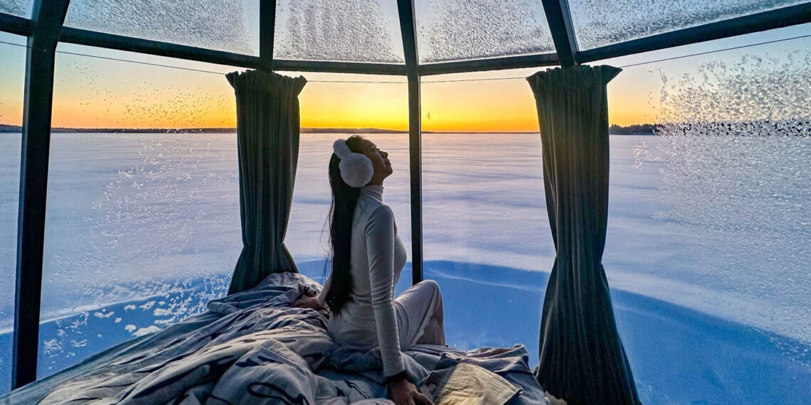 nu du khach viet bay hon 8 120985.jpg