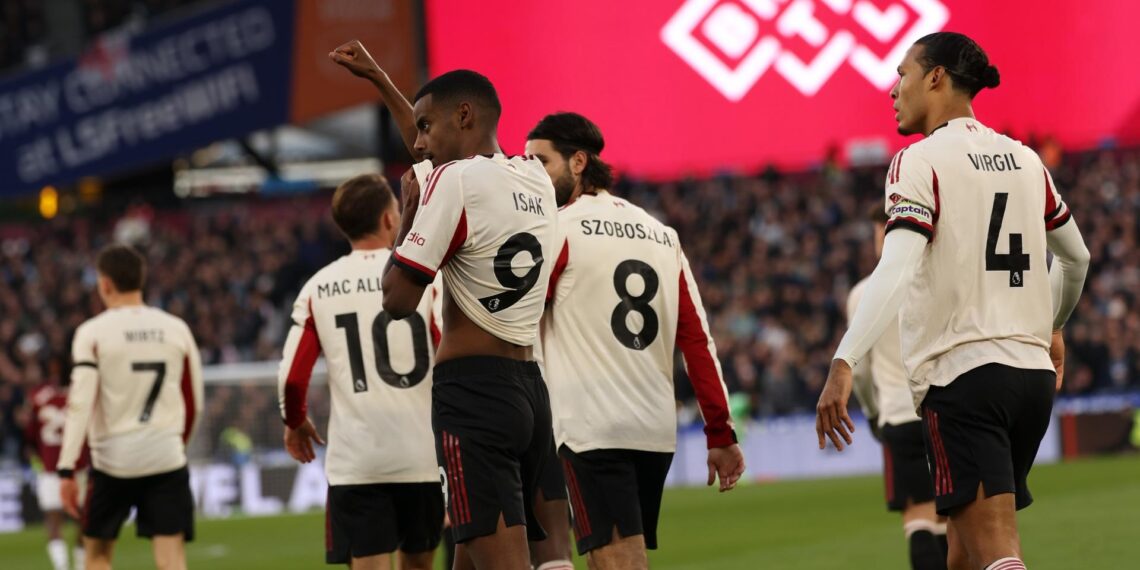 on gioi isak da ghi ban.jpg