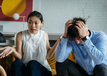 Đàn ông trầm cảm bởi những lời 'độc hại' của vợ pexels timur weber 8560014 175 5445 7333 1765945813.png