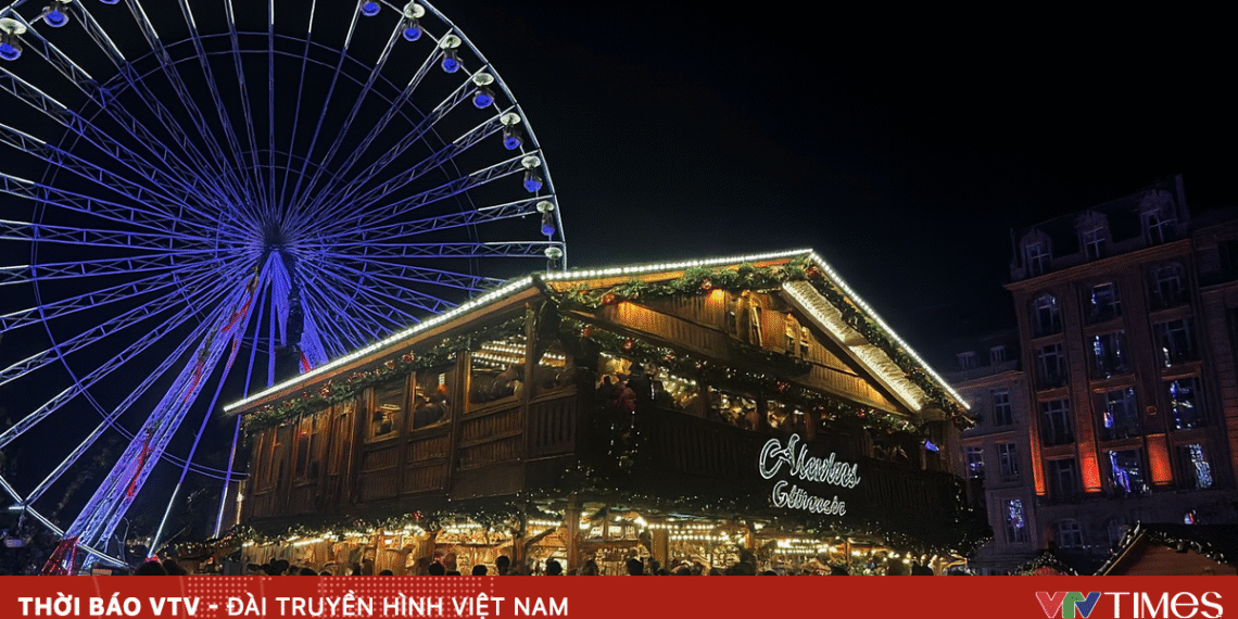 quang truong grand place trong khong khi giang sinh 28641367262750165640558 91752788932560320194225.png