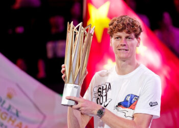 sinner pha hong tiec lich su djokovic suc manh thoi dai moi 24348.jpg