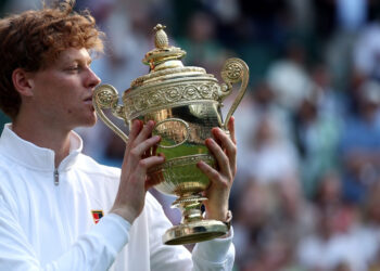 sinner thong tri quan vot va kiem tien bi quyet cua nha vo dich 66224.jpg