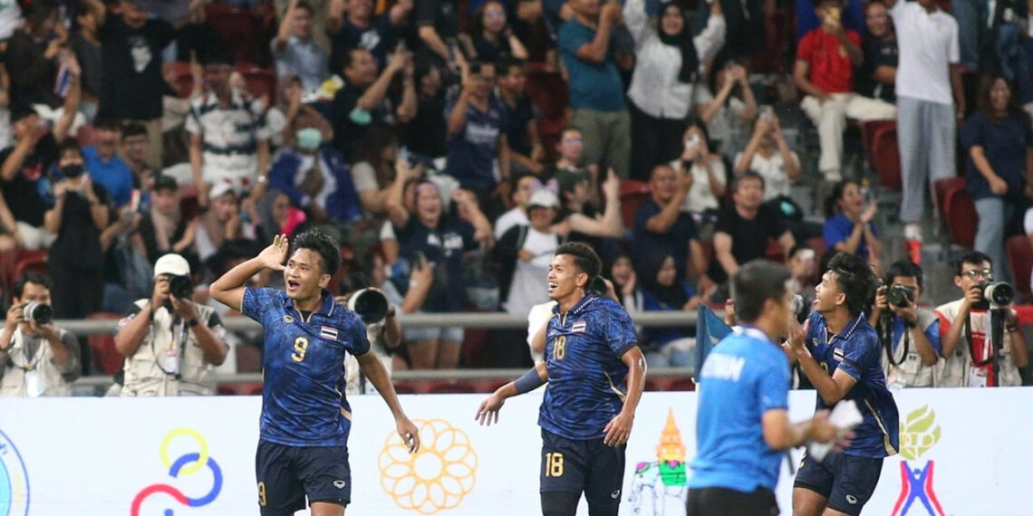 thai lan gay ngo ngang voi doi hinh du vck u23 chau a 2197.jpg