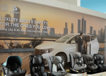 thi truong ghe o to tre em soi dong truoc gio g 2182.png