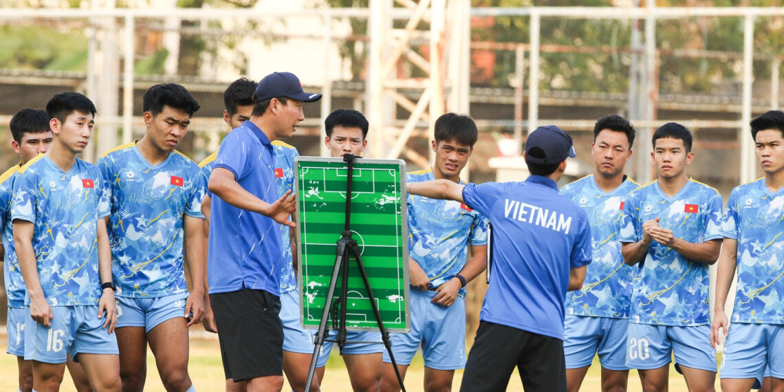 u22 viet nam lo doi hinh dau thai lan o chung ket sea games 143.jpg